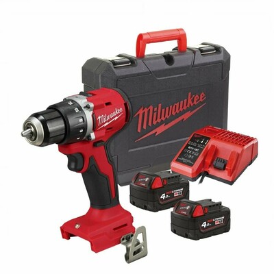 Аккумуляторный шуруповерт Milwaukee M18 blddrc-402C 4933492834