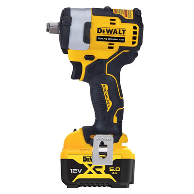 Аккумуляторный гайковерт DeWalt DCF901P2 12V фото 3